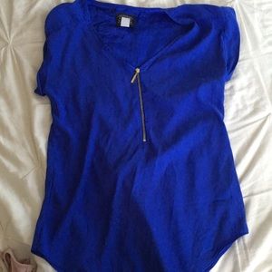 Bright blue simply styled zip top